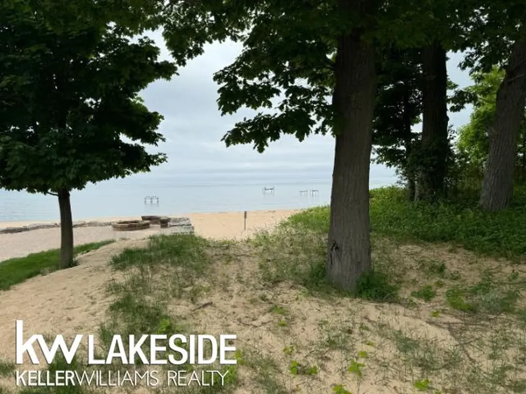 4501 Shelby Ann Court Caseville Township MI 48755