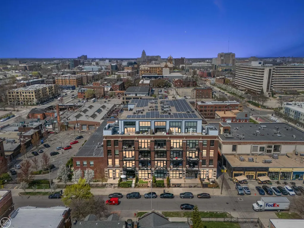 444 W Willis St Unit#89/205 Street Detroit City MI 48201