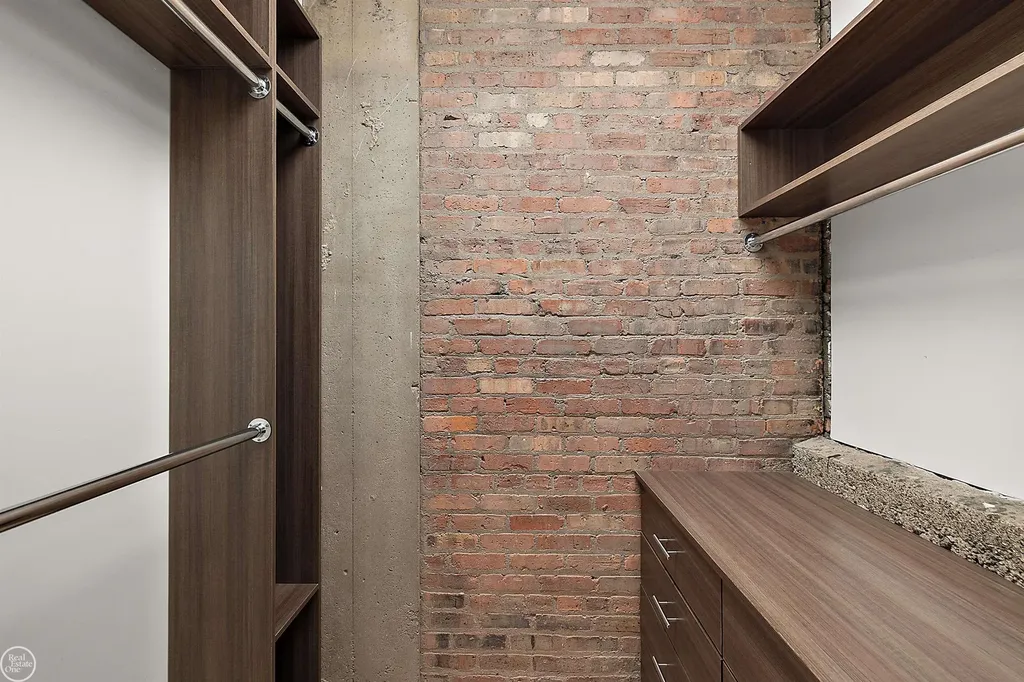 444 W Willis St Unit#89/205 Street Detroit City MI 48201