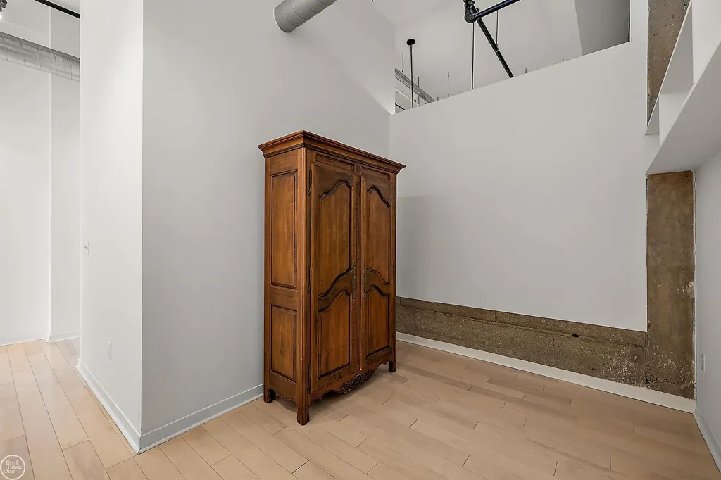 444 W Willis St Unit#89/205 Street Detroit City MI 48201