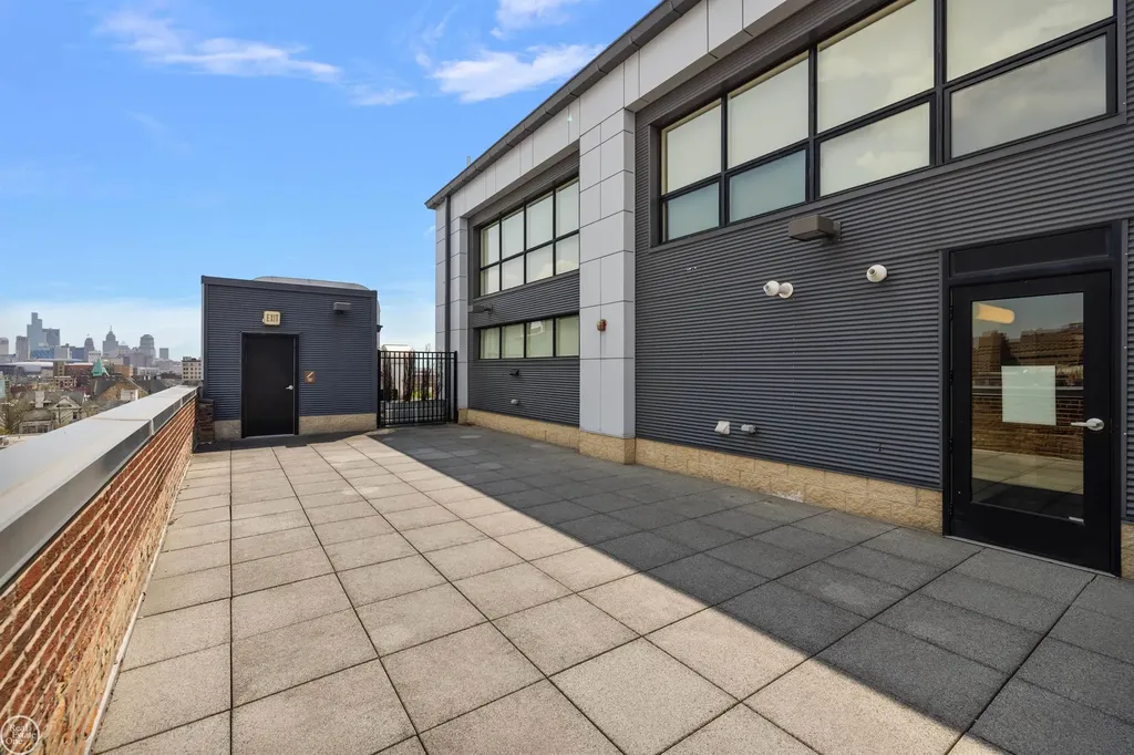 444 W Willis St Unit#89/205 Street Detroit City MI 48201