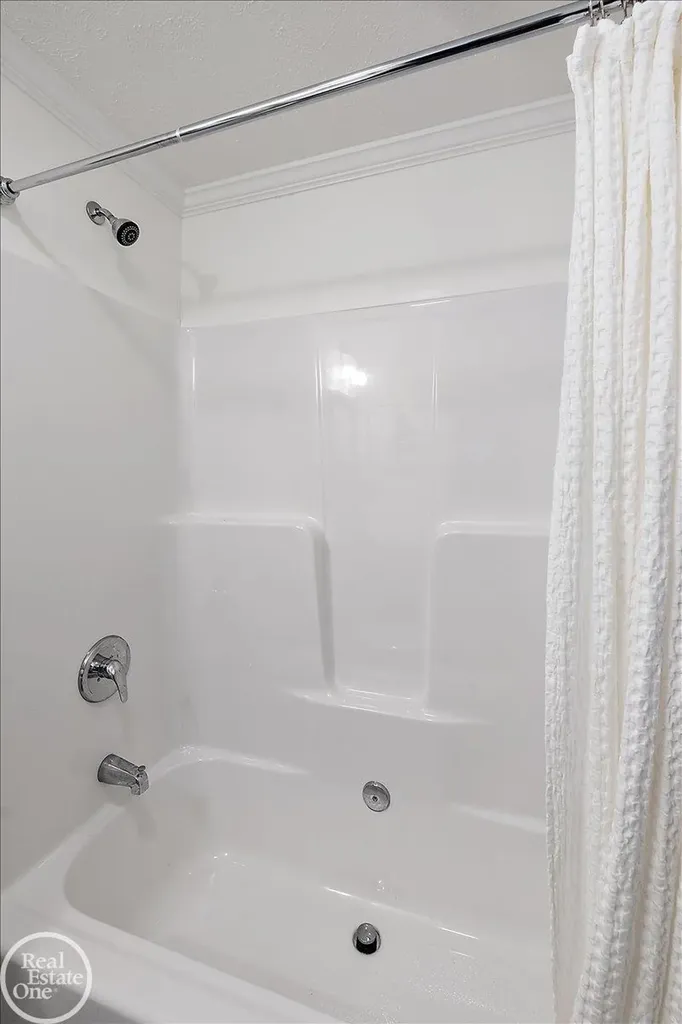 4101 Sugar Maple Run Flint City MI 48506