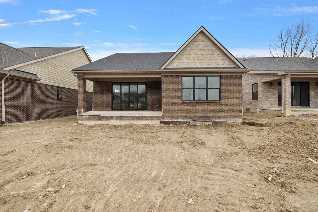 5871 Everton Court Troy City MI 48085