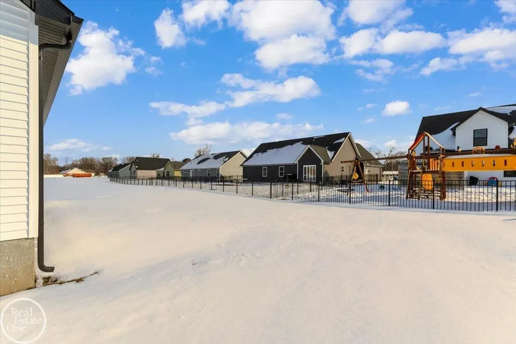 2 Shelldrake Lane St. Clair City MI 48079