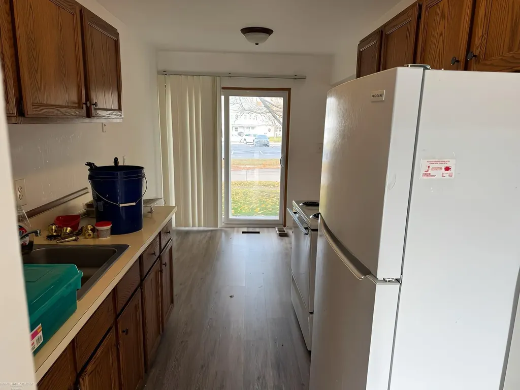 8602 Kaltz Street Center Line City MI 48015