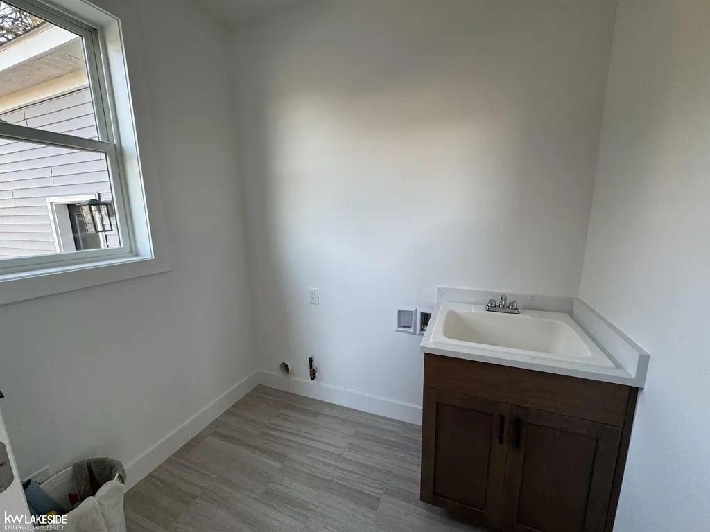 72160 Van Dyke Avenue Bruce Township MI 48065
