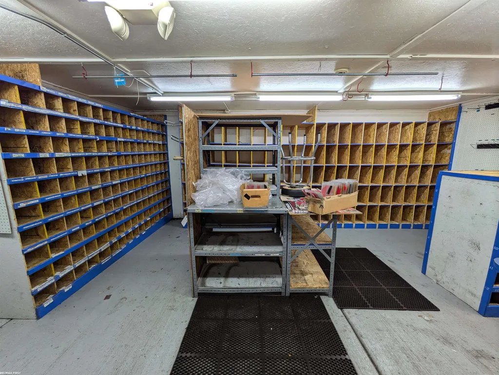 35850 Utica Road Clinton Charter Township MI 48035