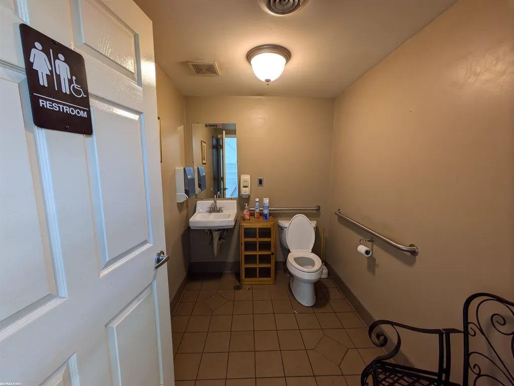 35850 Utica Road Clinton Charter Township MI 48035