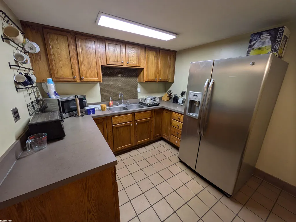 35850 Utica Road Clinton Charter Township MI 48035
