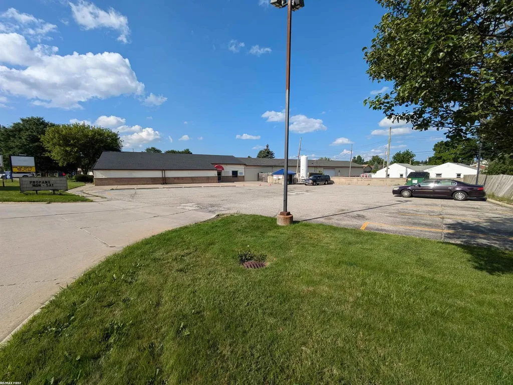 35850 Utica Road Clinton Charter Township MI 48035