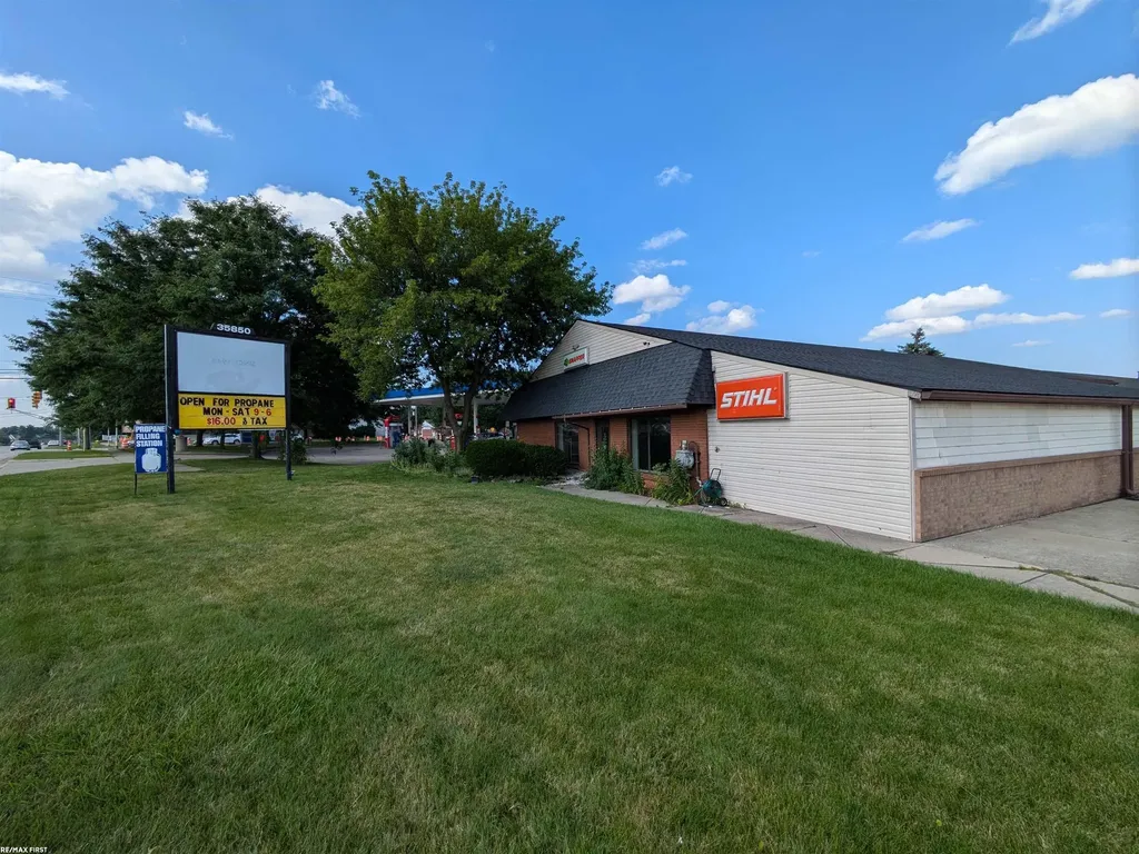 35850 Utica Road Clinton Charter Township MI 48035