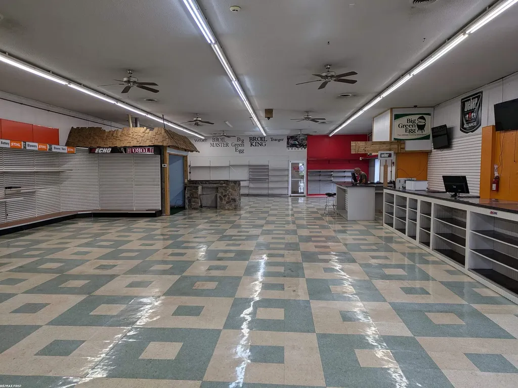 35850 Utica Road Clinton Charter Township MI 48035