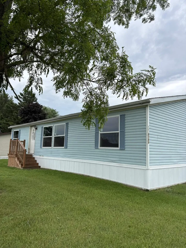 5447 Willow Drive Buel Township MI 48422