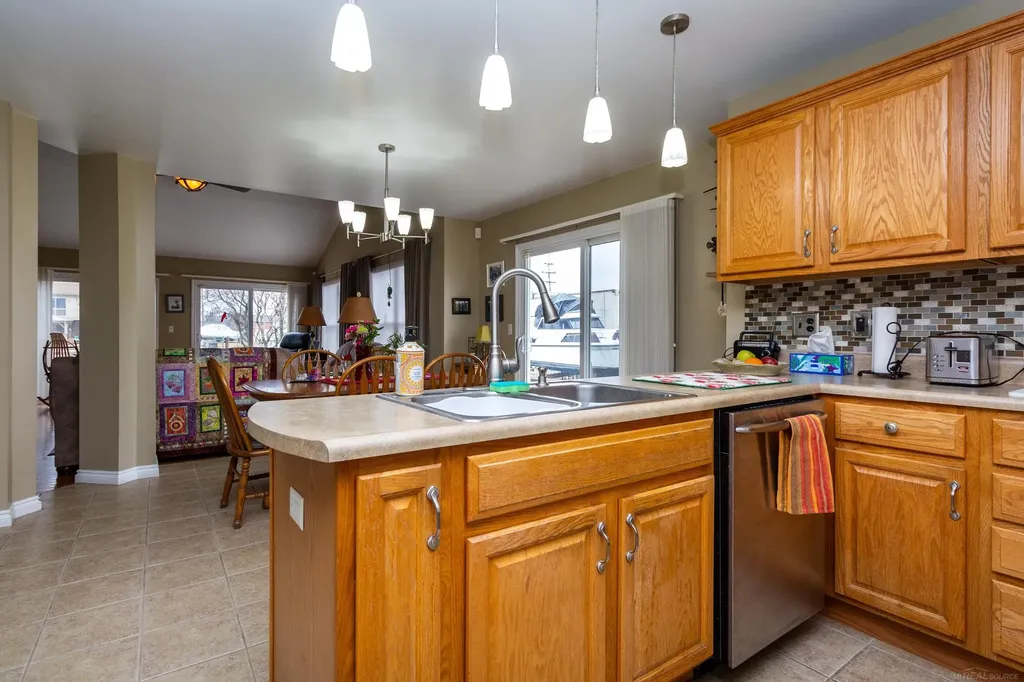 7520 Colony Drive Clay Township MI 48001