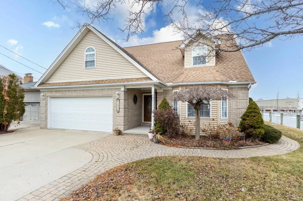 7520 Colony Drive Clay Township MI 48001