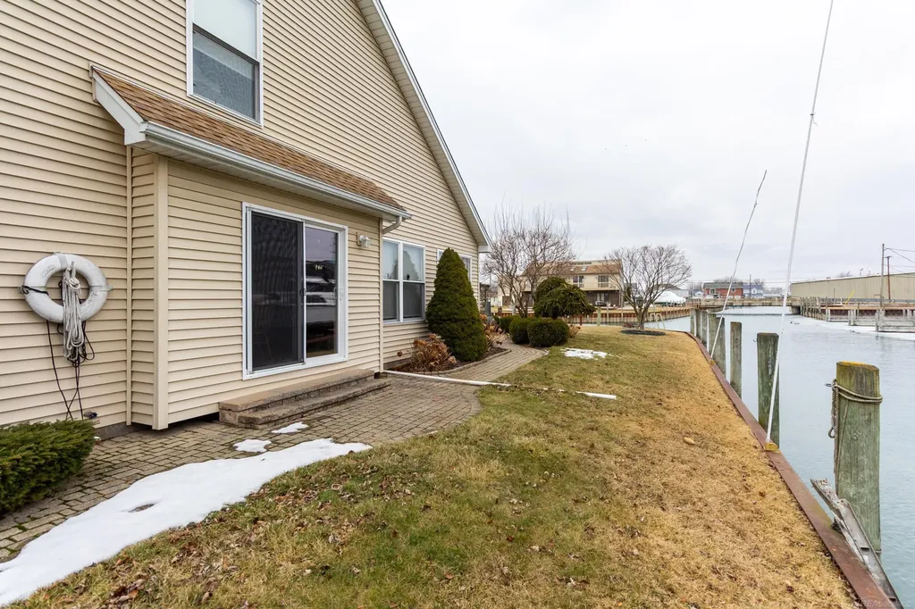 7520 Colony Drive Clay Township MI 48001