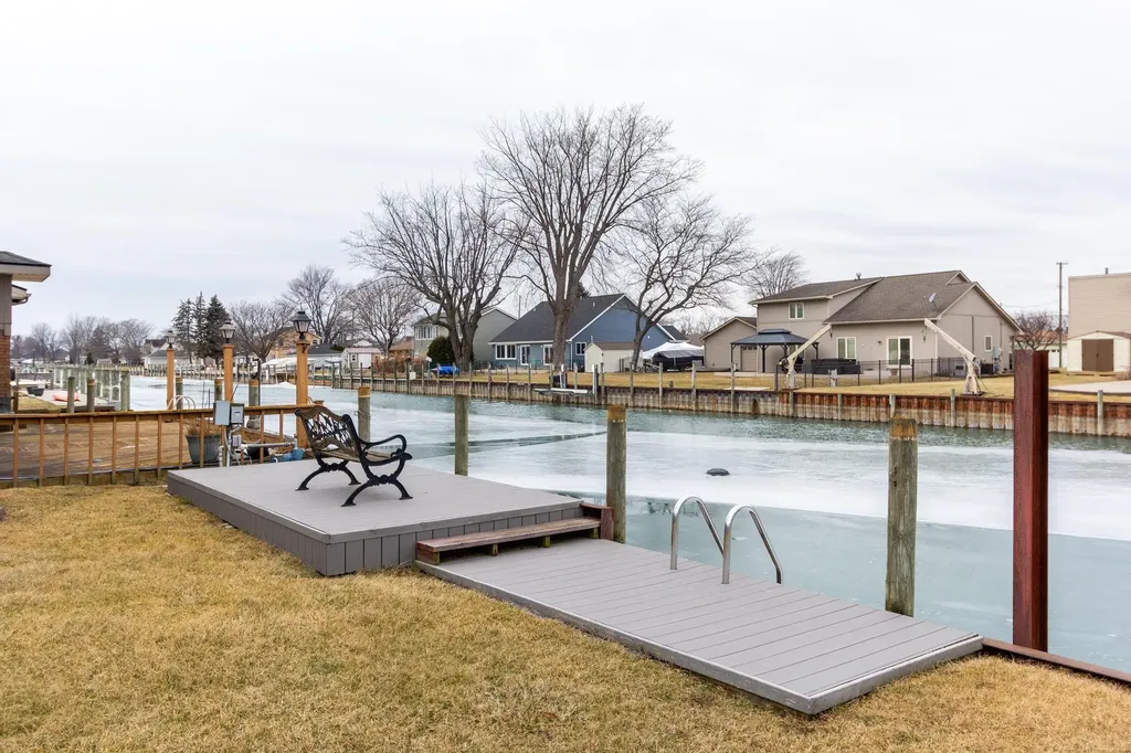 7520 Colony Drive Clay Township MI 48001