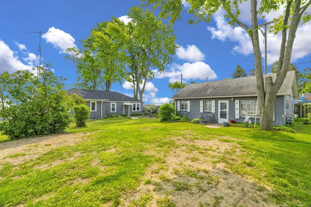 8941 & 8943 Lakeshore Road Worth Township MI 48450