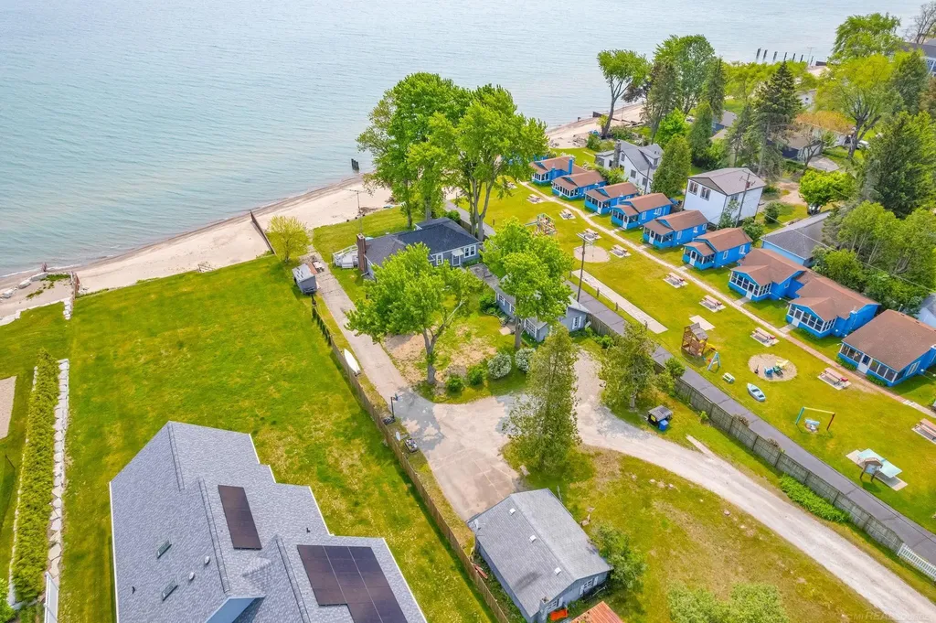 8941 & 8943 Lakeshore Road Worth Township MI 48450
