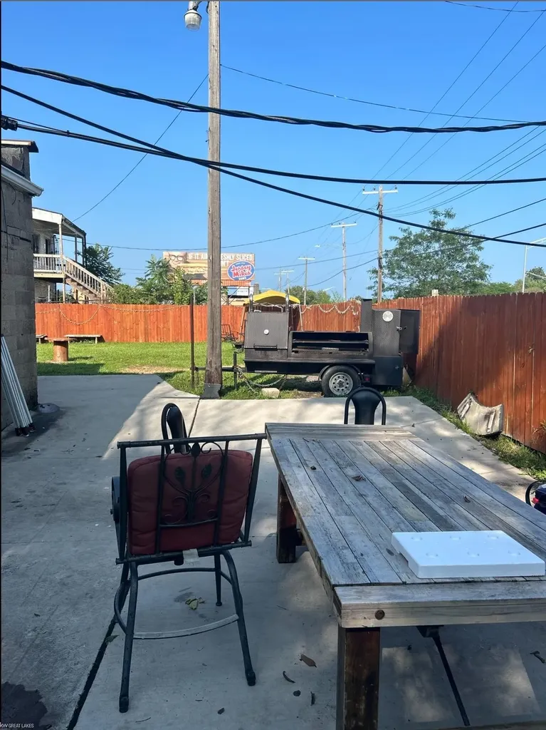 15132 - 15126 Harper Avenue Detroit City MI 48224