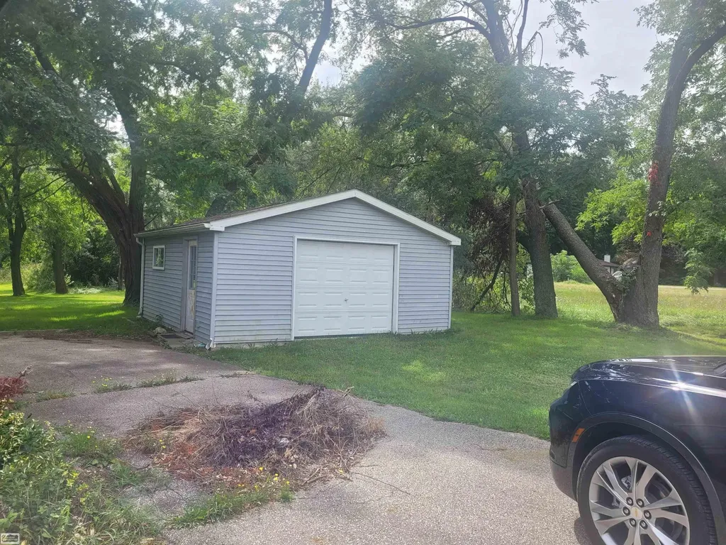 25300 23 Mile Road Chesterfield Township MI 48051
