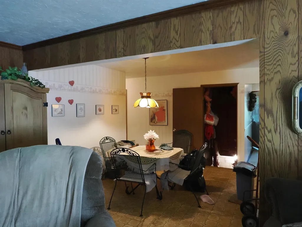 30410 Co Road 407 Road Mcmillan Township MI 49868