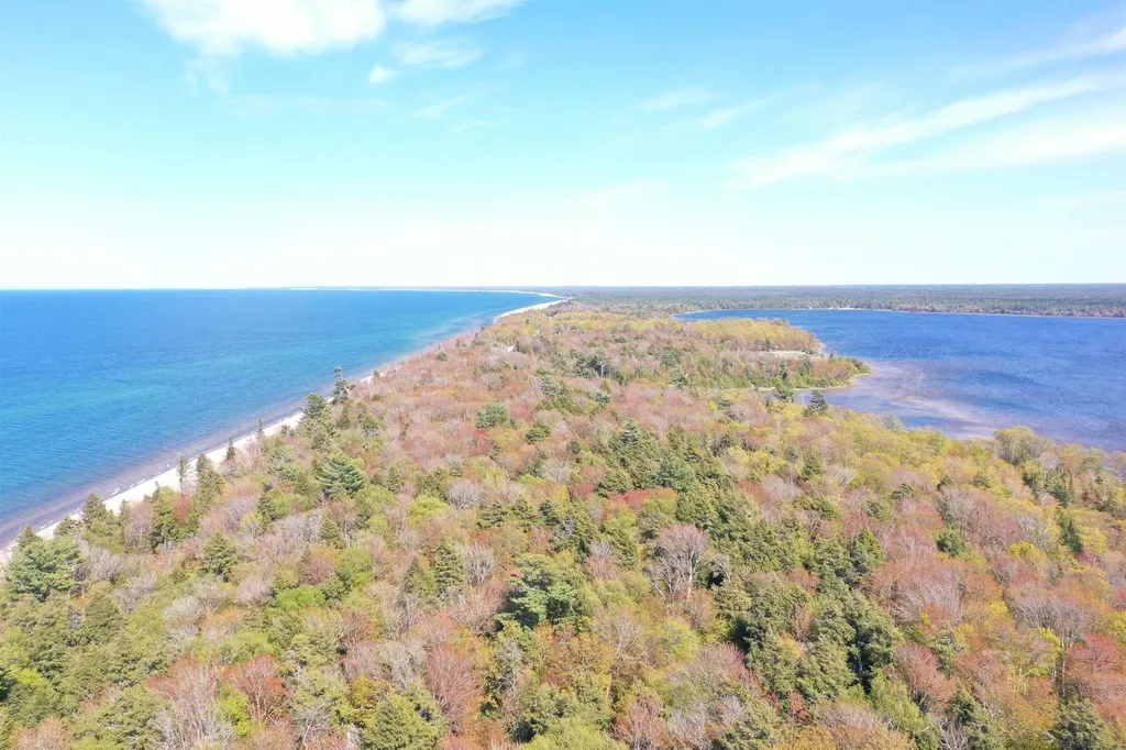 30410 Co Road 407 Road Mcmillan Township MI 49868