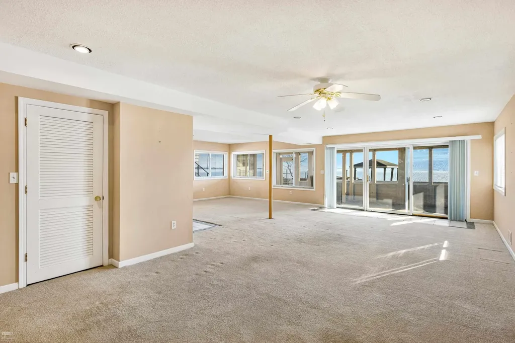 35610 Jeffers Court Harrison Charter Township MI 48045