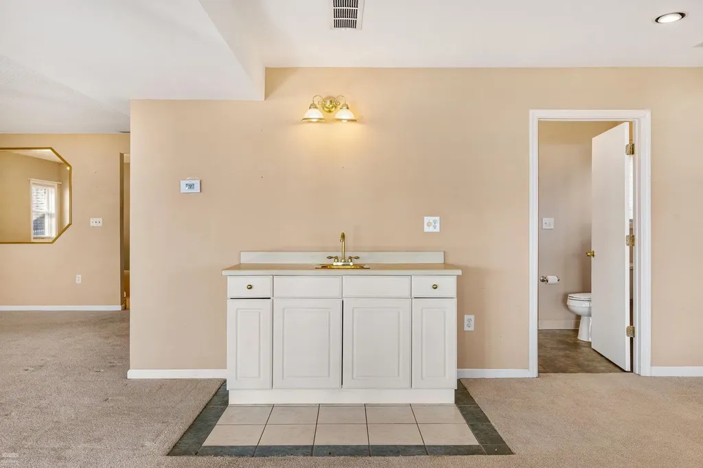 35610 Jeffers Court Harrison Charter Township MI 48045