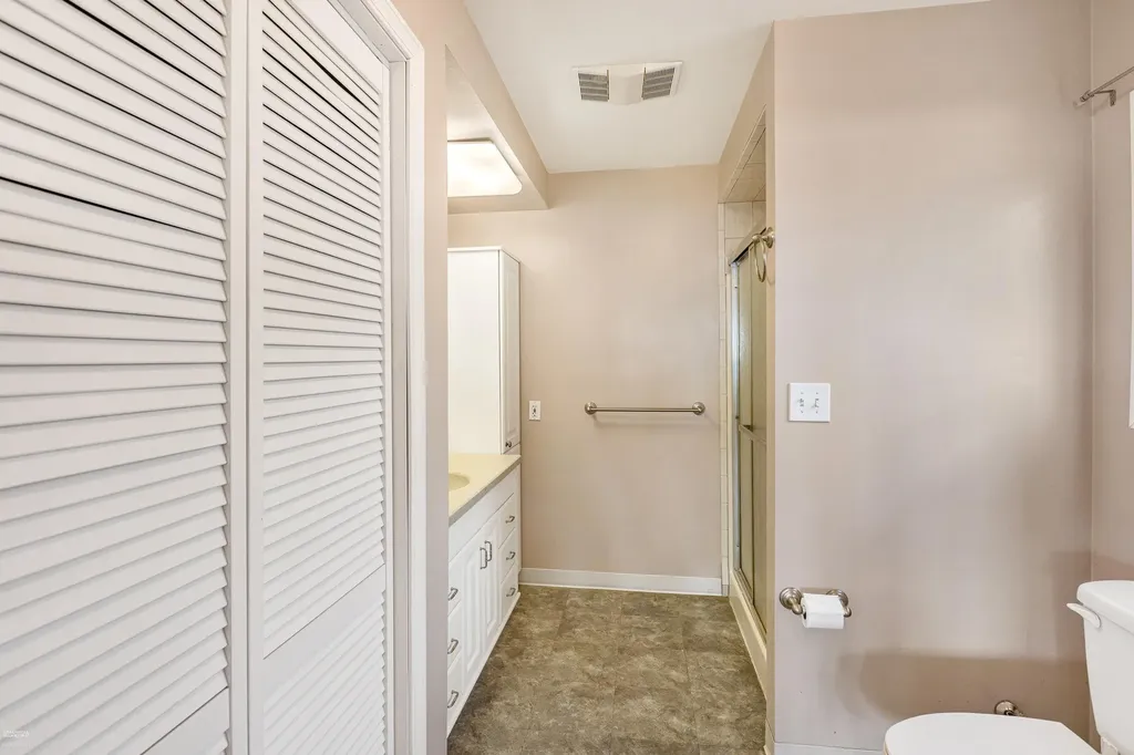 35610 Jeffers Court Harrison Charter Township MI 48045