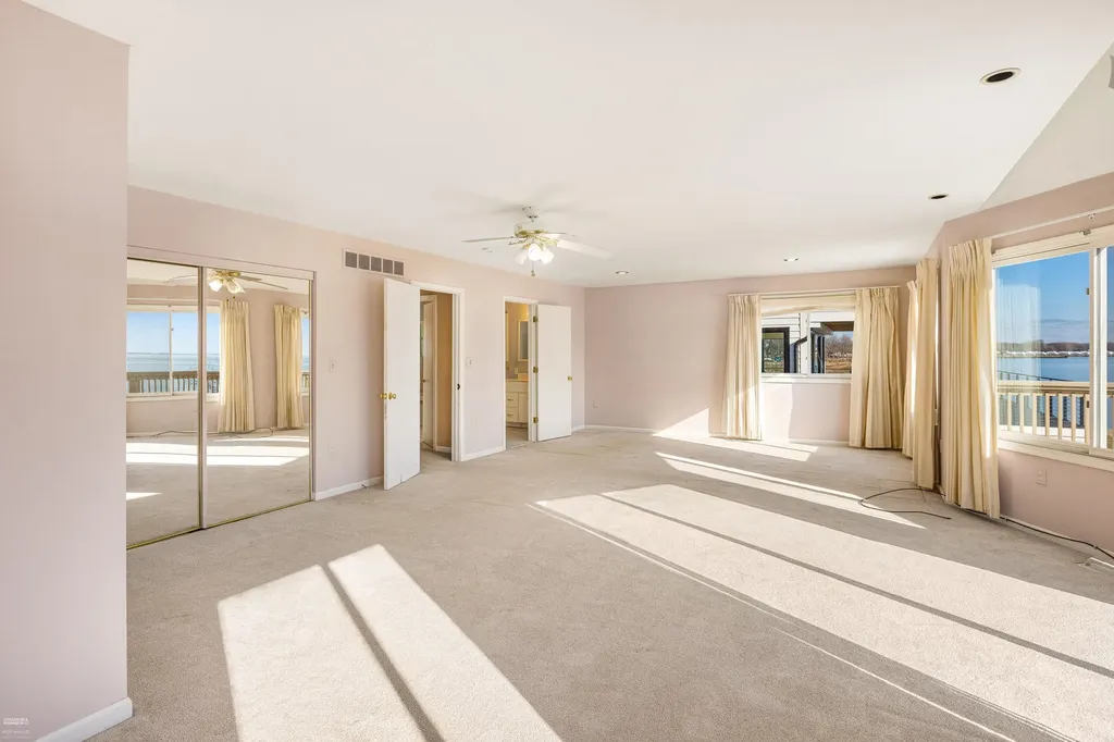 35610 Jeffers Court Harrison Charter Township MI 48045