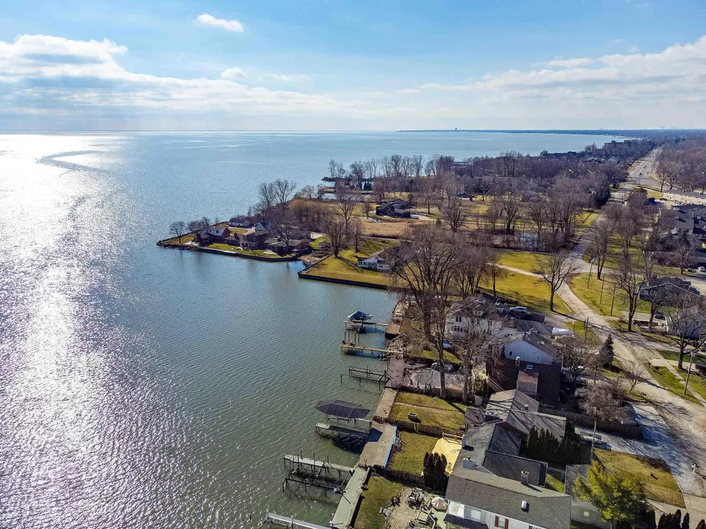 35610 Jeffers Court Harrison Charter Township MI 48045