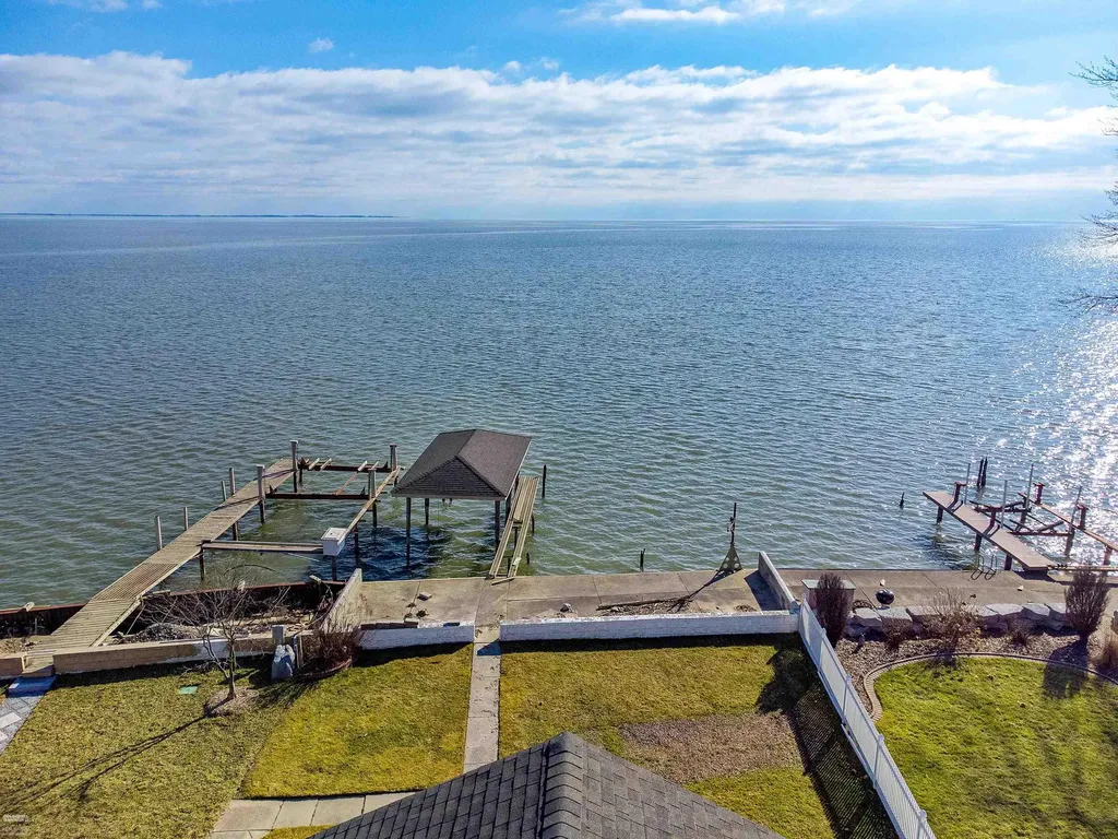 35610 Jeffers Court Harrison Charter Township MI 48045