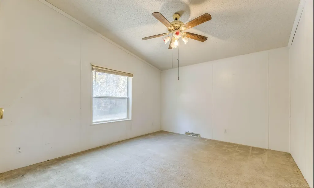 1332 Aspen Street Columbus Township MI 48063