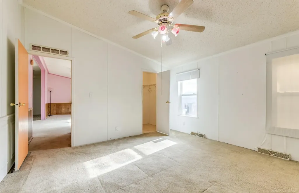 1332 Aspen Street Columbus Township MI 48063