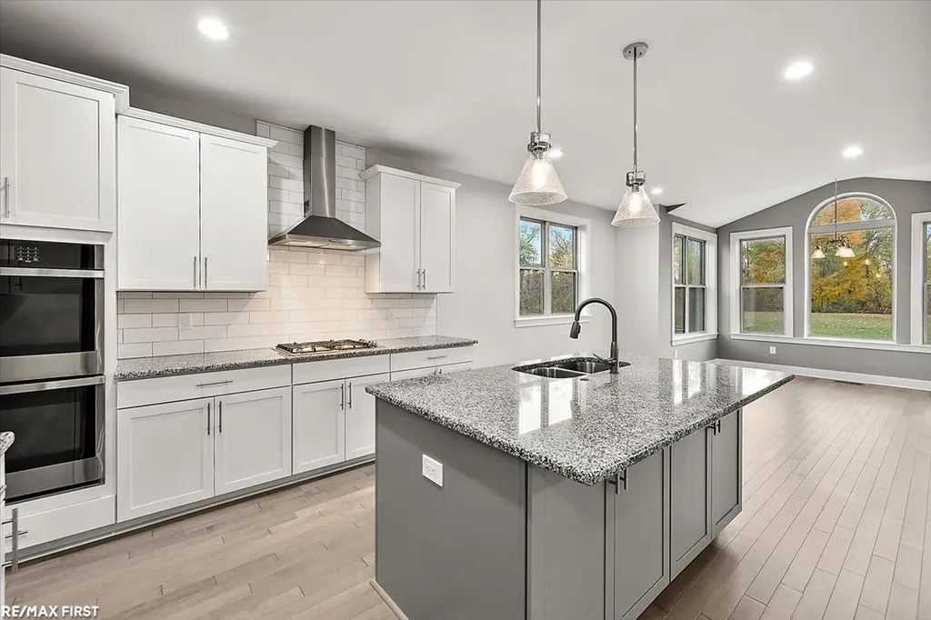 62042 Mound Road Washington Township MI 48094