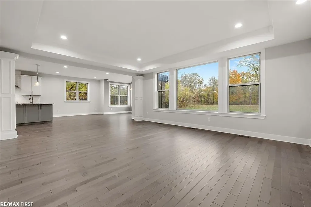 62042 Mound Road Washington Township MI 48094
