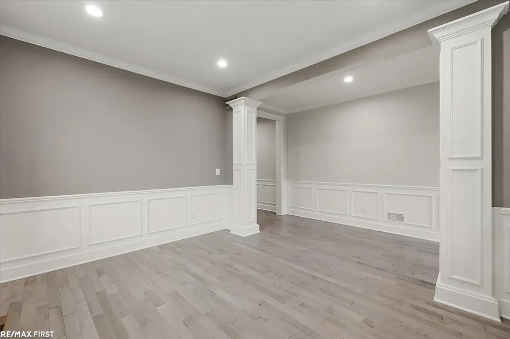 62042 Mound Road Washington Township MI 48094