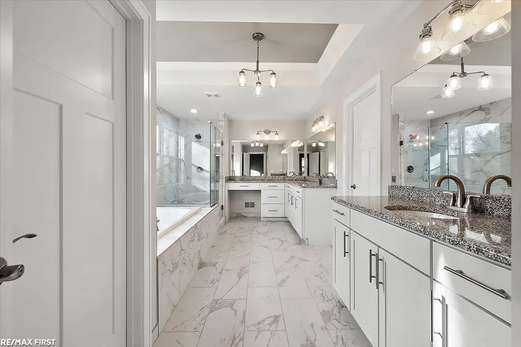 62042 Mound Road Washington Township MI 48094