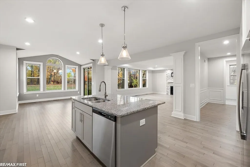 62042 Mound Road Washington Township MI 48094