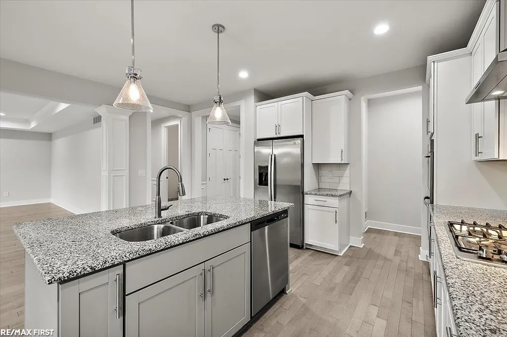 62042 Mound Road Washington Township MI 48094