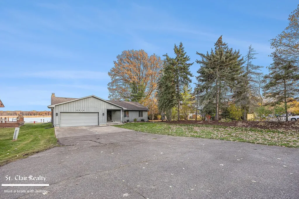 2516 River Road Marysville City MI 48040