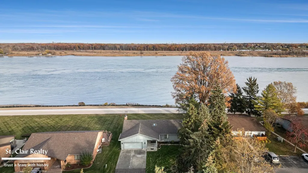 2516 River Road Marysville City MI 48040