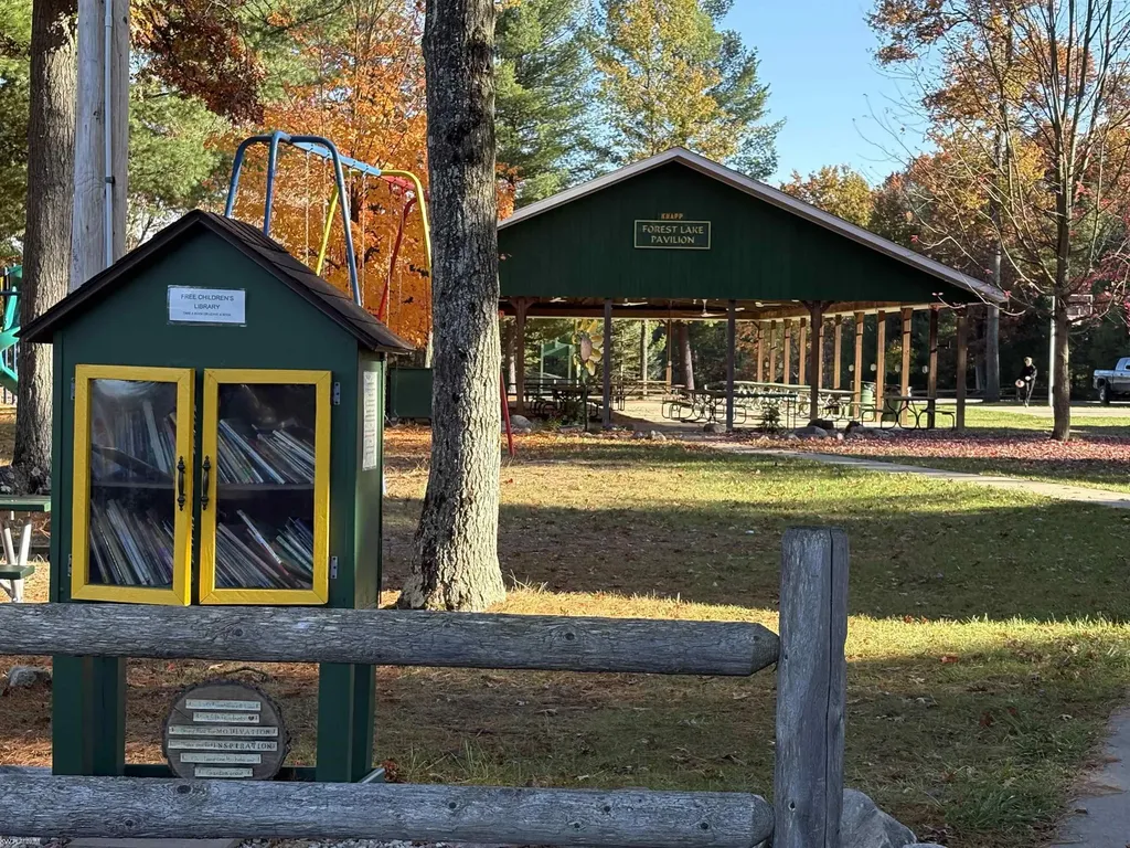Lot 99 Wilderness Drive Moffatt Township MI 48610