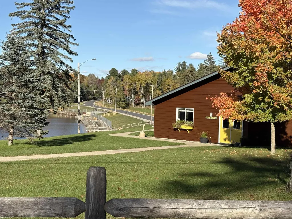 Lot 99 Wilderness Drive Moffatt Township MI 48610