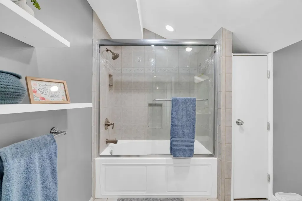 7338 Huron # 28 Street Lexington Village MI 48450