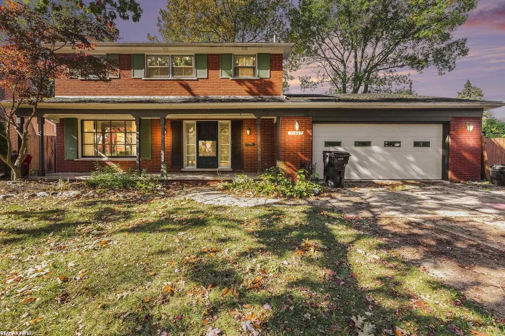 31461 Merrily St Street Roseville City MI 48066