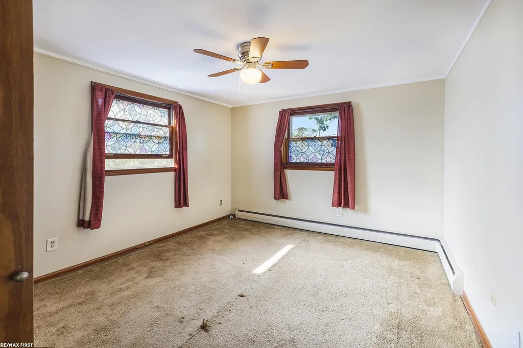 31461 Merrily St Street Roseville City MI 48066
