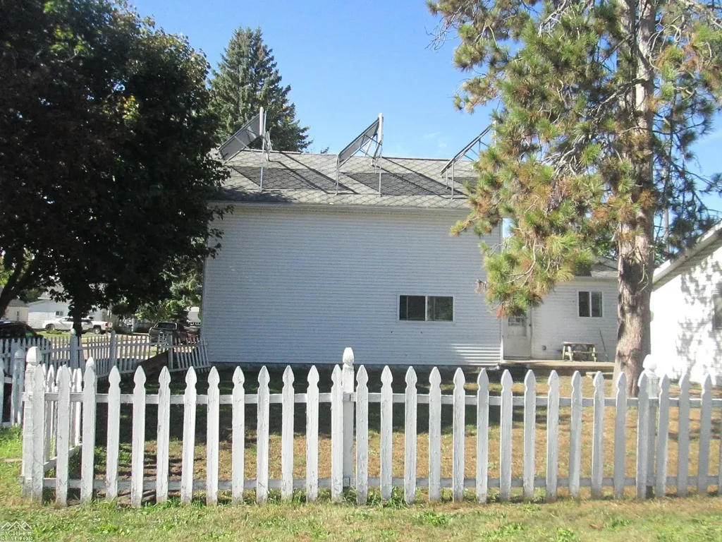 312 Bruce Street Marine City City MI 48039