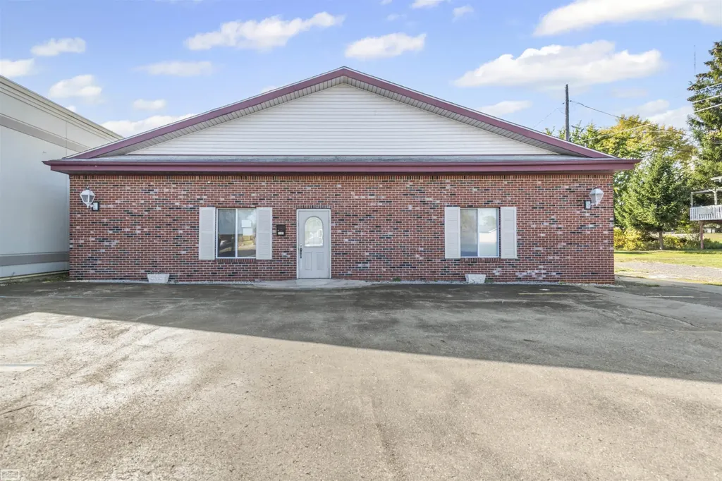 3103 Lapeer Road Port Huron Charter Township MI 48060